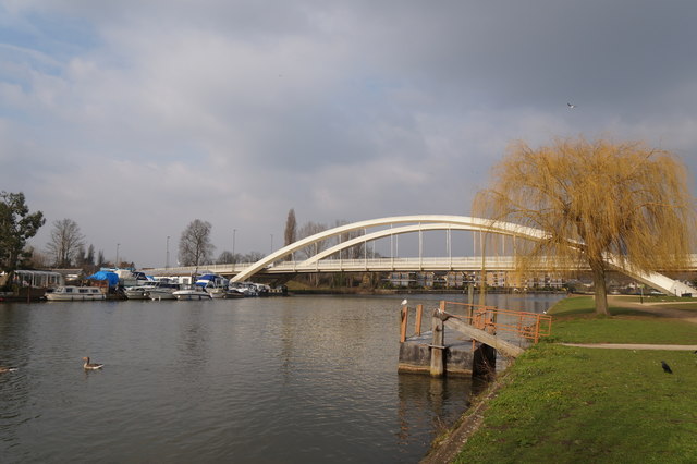 Walton Bridge, Walton-upon-Thames
