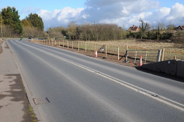 Roadworks to raise the A4104 at Upton-upon-Severn