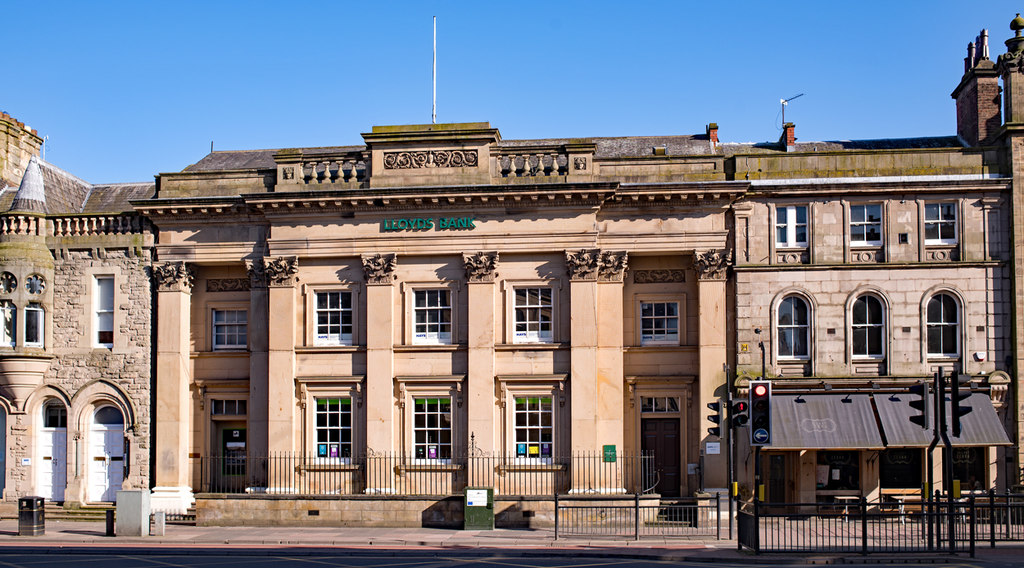Lloyds Bank, Lowther Street