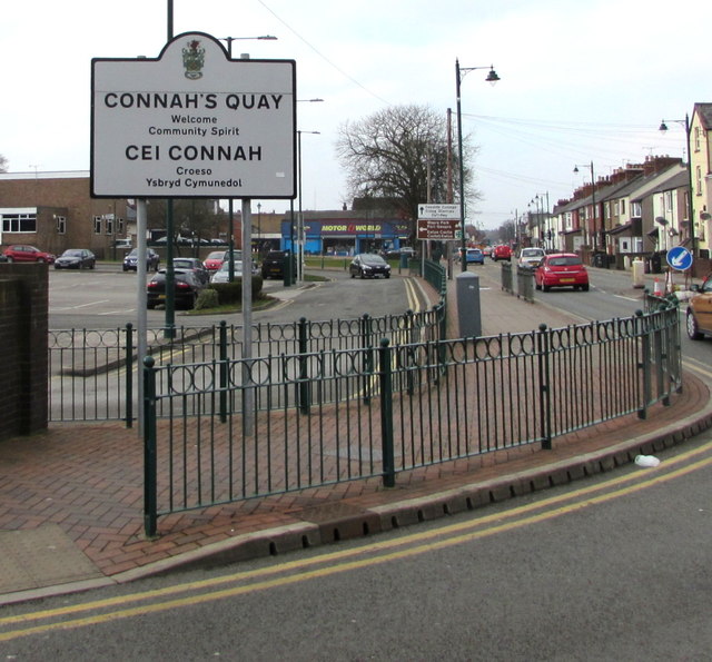 Eastern boundary of Connah's Quay © Jaggery cc-by-sa/2.0 :: Geograph ...