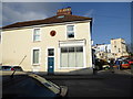 House with plaque, Raleigh Road