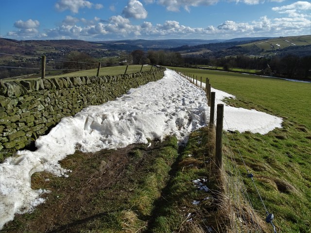 Snowbound path from Top Riley to New Road
