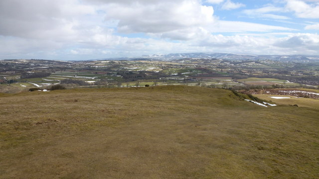 View east from Pen-y-crug