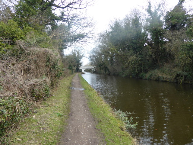 The Grand Union Canal at Stockley Park