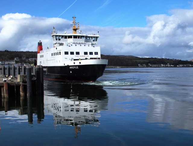 Ferry docking at Rothesay