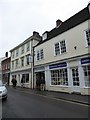 Approaching the junction of High Street and Old Swan Yard