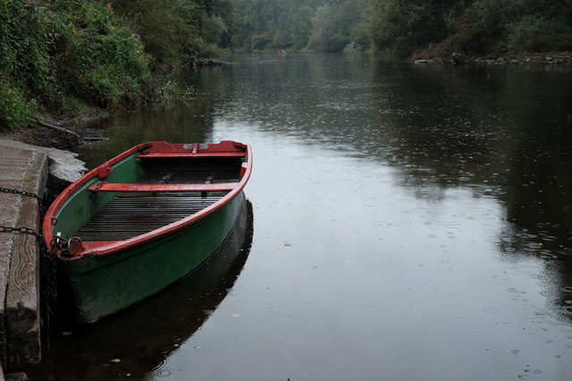 Rowing Boat In The Rain © John Winder Cc By Sa20 Geograph Britain