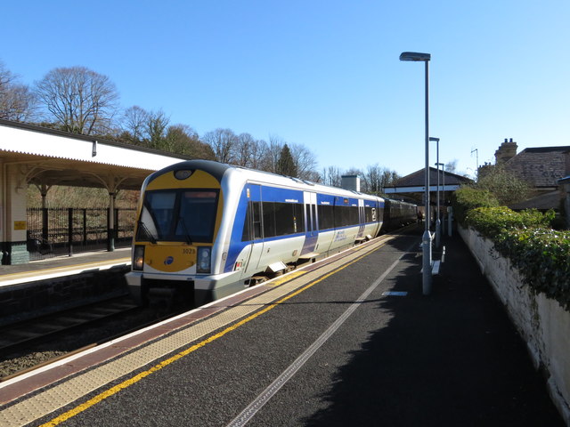 NIR class 3000 at Lisburn © Gareth James cc-by-sa/2.0 :: Geograph ...