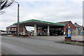SD4262 : Spar/BP Service Station, Oxcliffe Road by David Dixon
