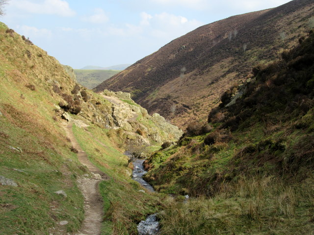 Path and stream in Cardingmill Valley