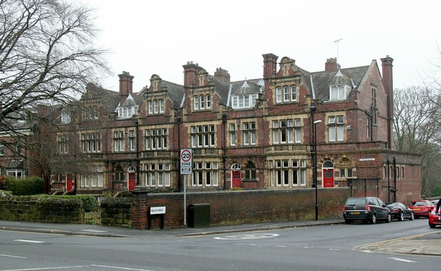 St Chad's Gardens, 114-120 Otley Road,... © Alan Murray-Rust ...