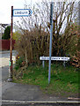 Old signpost at Old Greenock Road