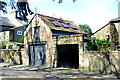 Former coach house in Carlyle Road