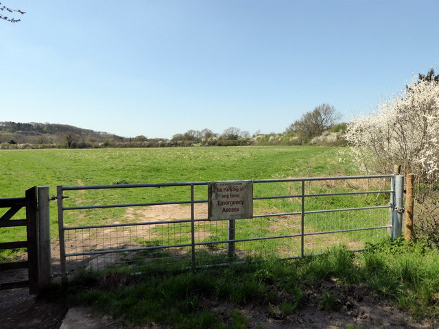 Entrance to Chesworth Farm Kerves Lane