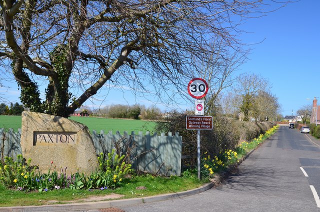 Paxton village sign
