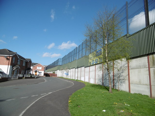 Belfast, Peace Wall