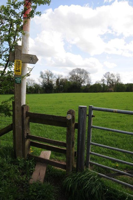 Footpath And Stile © Philip Halling Cc By Sa20 Geograph Britain