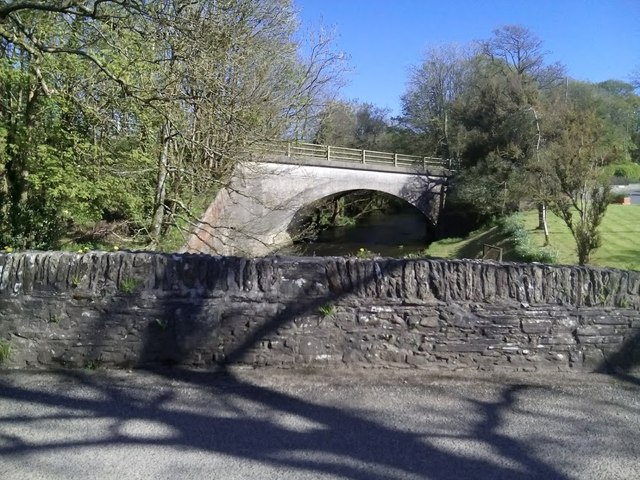 Road Bridge, Wolf's Castle