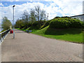 Footpath by the Clyde at Braehead