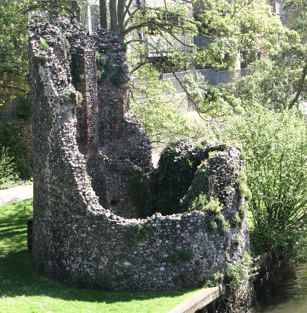 Medieval boom tower