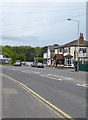 Meopham: the Railway Tavern and station approach