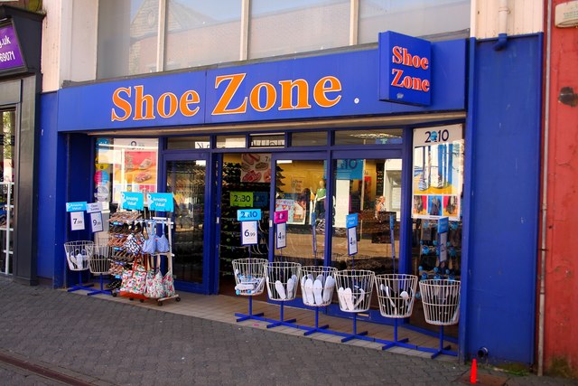 Shoe Zone - Saltcoats © Ian Rainey cc 