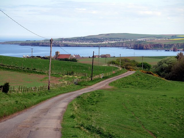 Lighthouse track near St Abbs