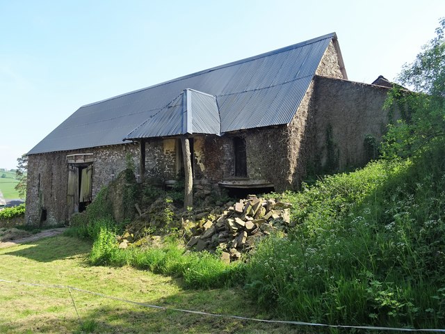 Old barn © John M cc-by-sa/2.0 :: Geograph Britain and Ireland