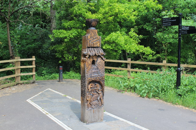 Statue at entrance to Tramway Trail, Pontypool