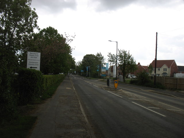 Approaching Humberston on the B1219