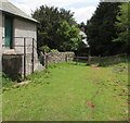 Footpath & bridleway descends past the former Moriah Chapel, Pengenffordd, Powys