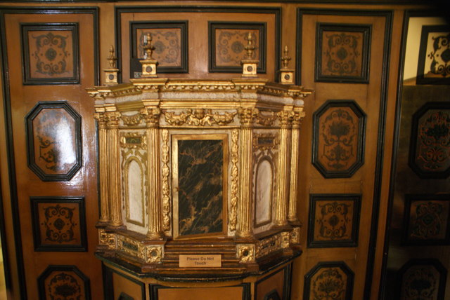View of the Tabernacle in the Venetian Suite in Eltham Palace