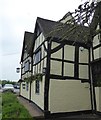 SO8931 : Gupshill Manor - side view of frontage by Rob Farrow