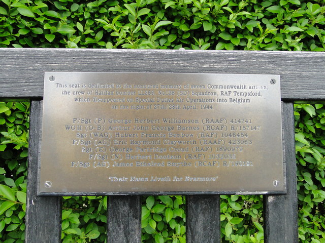 Memorial plaque on a seat in Kirkley Bowls Club