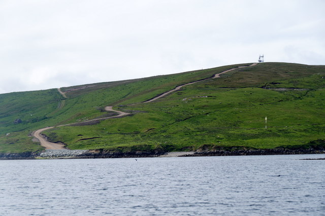 Track to Firth Ness