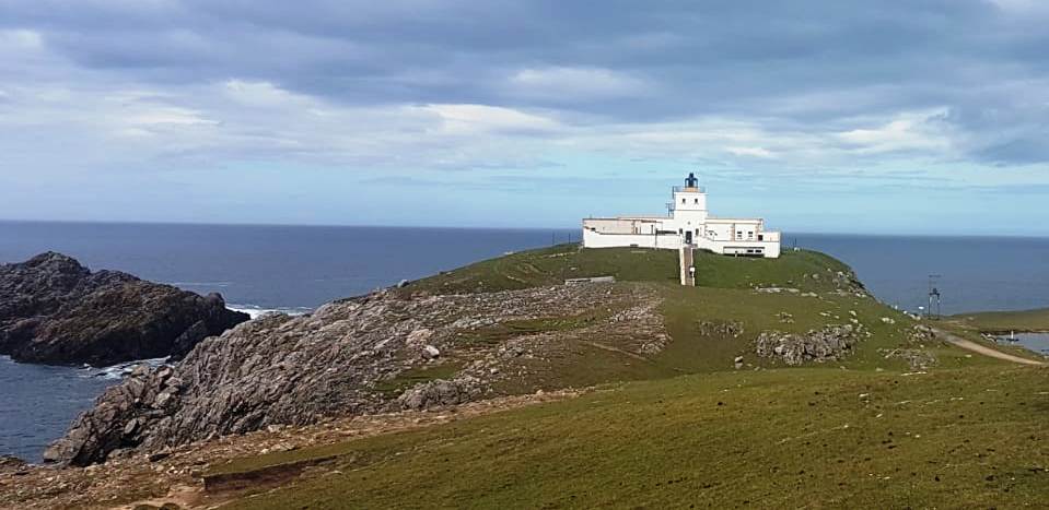 Strathy Point Lighthouse © Anthony Parkes cc-by-sa/2.0 :: Geograph ...