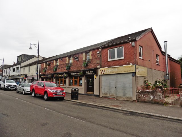 Waterhouse Inn, Balloch © Roger Cornfoot :: Geograph Britain and Ireland