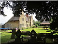 Former almshouses, Forthampton