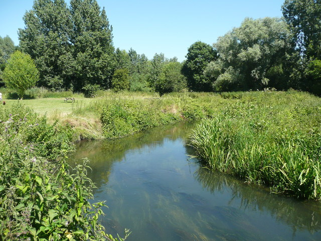 The River Ivel entering a meander, Henlow