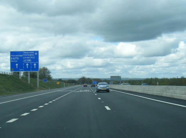 A1(M) near Kneeton Hall © Colin Pyle :: Geograph Britain and Ireland