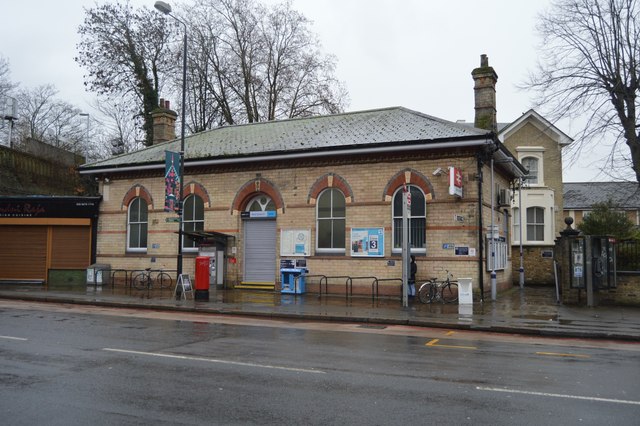 West Dulwich Station © N Chadwick :: Geograph Britain and Ireland