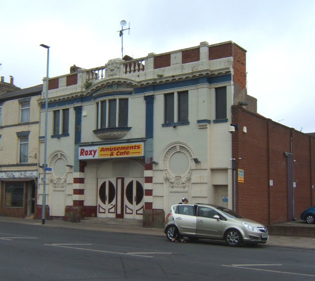 Amusements and Café on Quay Road,... © Stefan De Wit :: Geograph ...