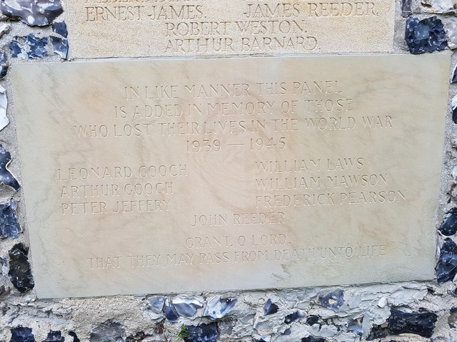Lound war memorial - WW2 names