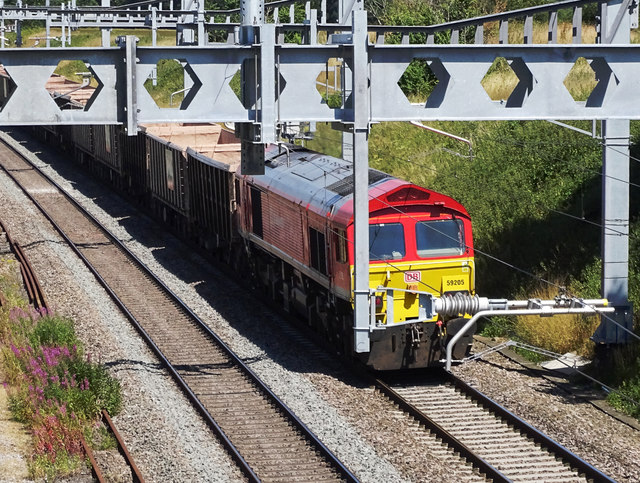 DB Cargo UK freight train on the GWR... © Brian Robert Marshall cc-by ...