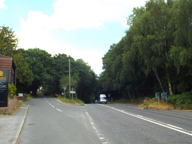 Road junction in Nutley