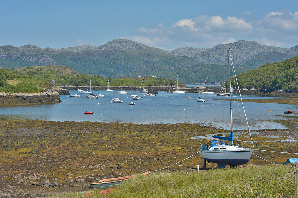 Badachro bay © Nigel Brown cc-by-sa/2.0 :: Geograph Britain and Ireland