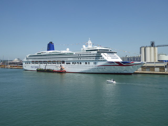 Cruise Liner Terminal - Southampton