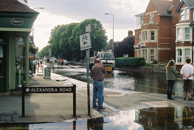 Corner of Alexandra Road and Botley Road, 2007 floods