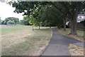 Path along the edge of New Botley recreation ground