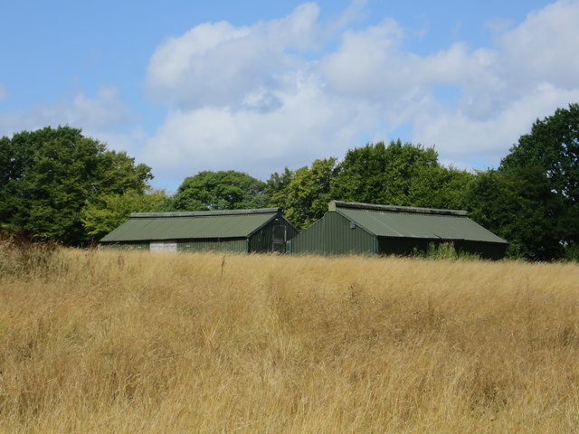 Farm buildings near Barnfields Farm